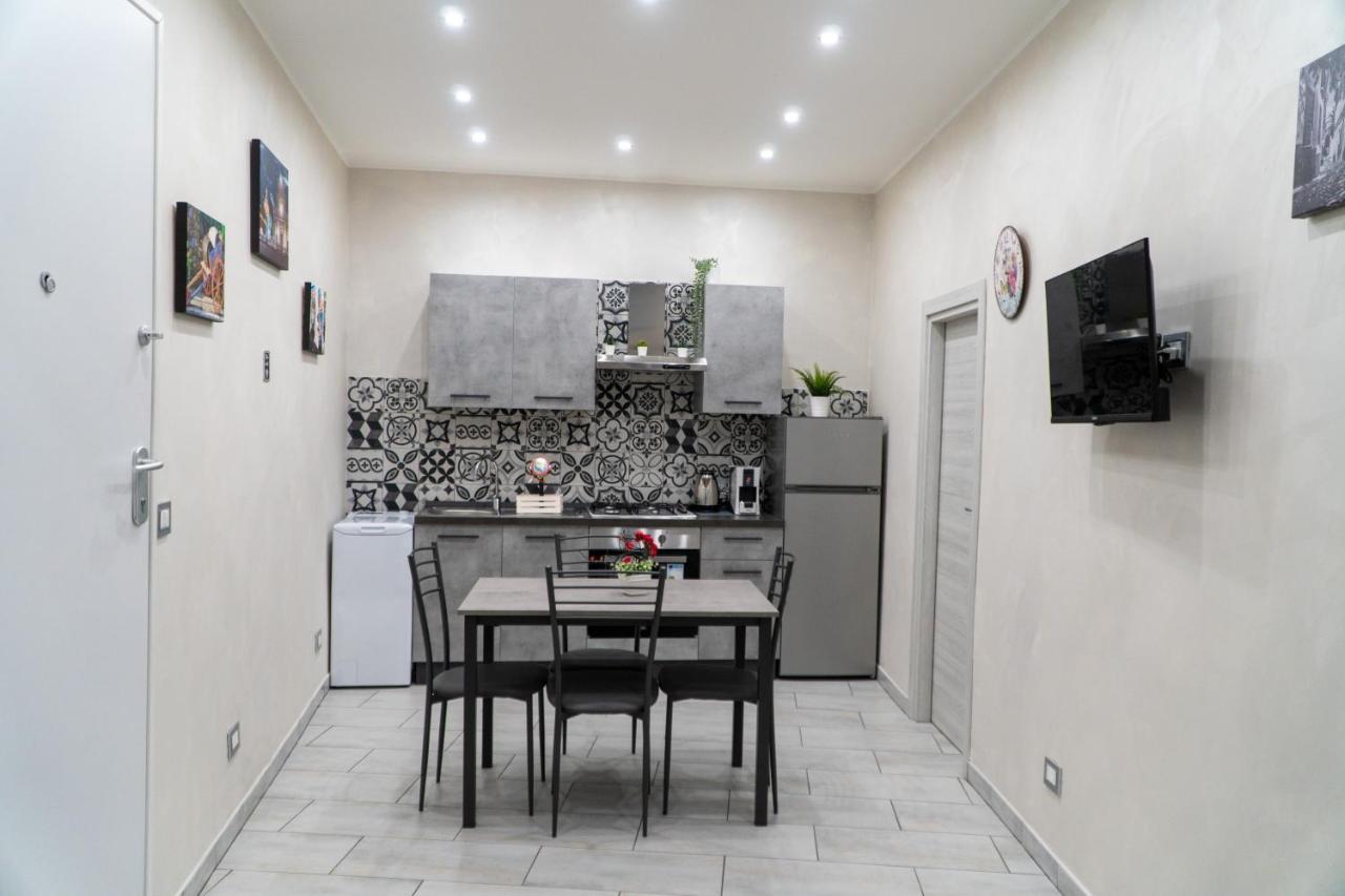 Casa Vacanze La Dolce Casa Βίλα Κατάνια Εξωτερικό φωτογραφία